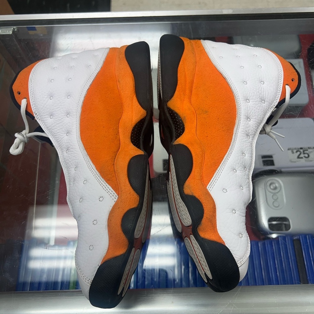 Jordan Athletic Shoes White and Orange Nike Air Jordan Retro 13 Star Fish Sz 14 - Picture 2 of 7